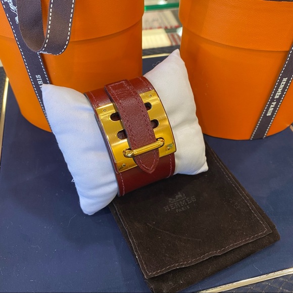 HERMES Rouge H Box Leather Gold Plated Intense cuff Bracelet Small - Picture 2 of 12